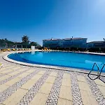 Oasis Parque By Sweet *